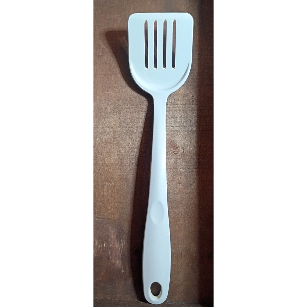White Melamine Slotted Turner Spatula Kitchen Utensil 11.75 Inch JP 684 China